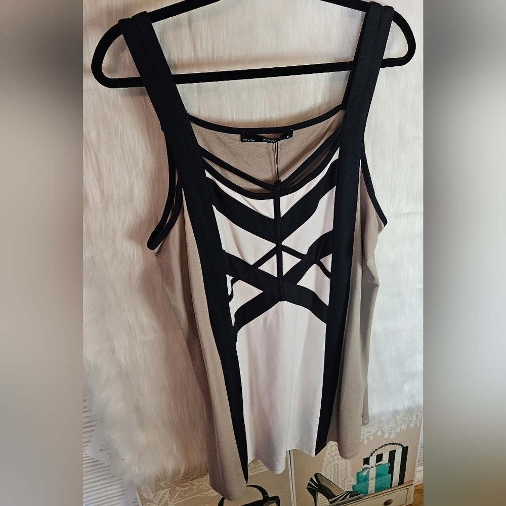 X-Two Classic Black & Tan Sleeveless Dress - Picture 2 of 6